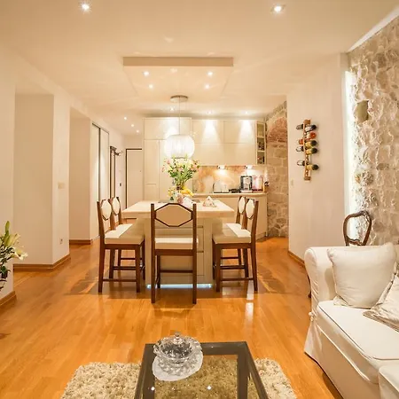 Imperial Luxury Apartamento Split